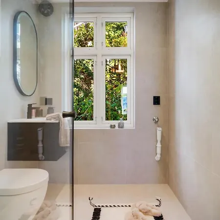 Panorama - View In L 1-bedroom דירה *